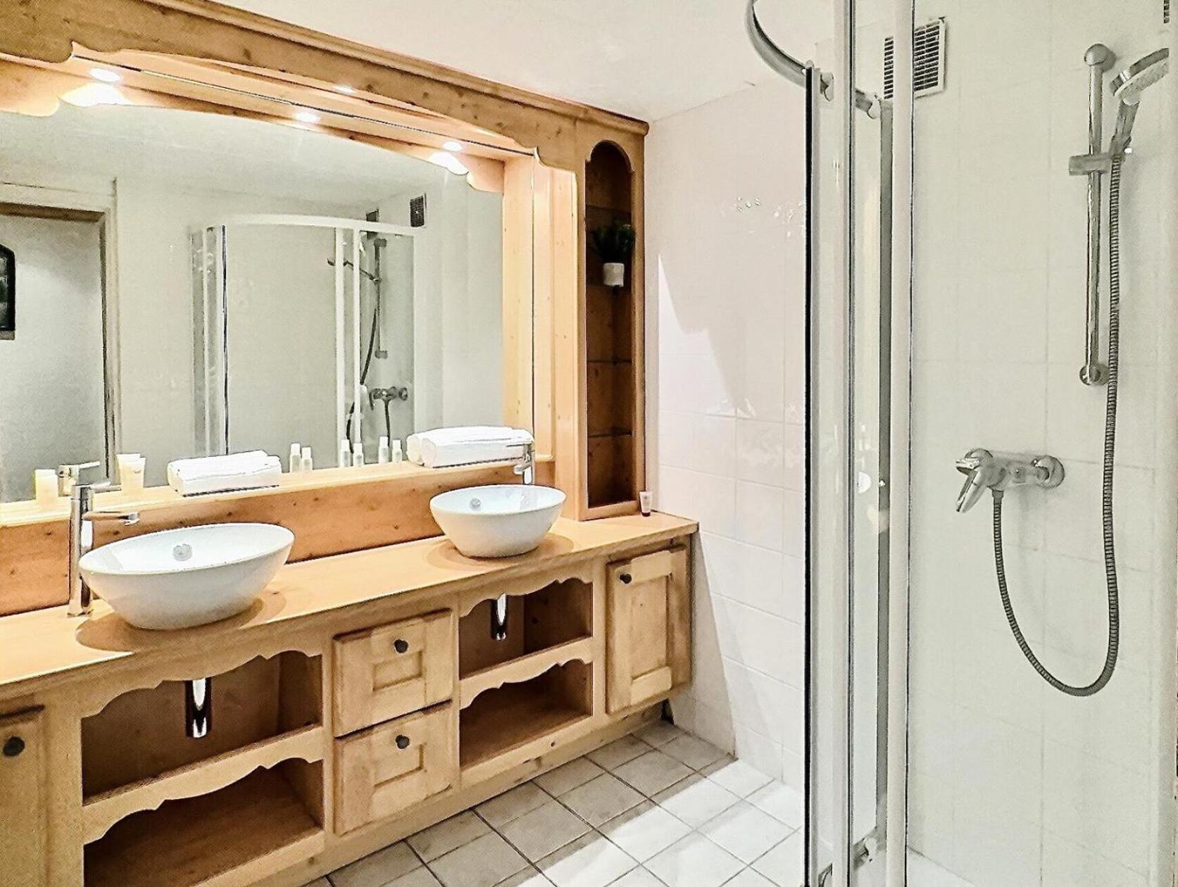Residence Neige Et Soleil - Studio 4 Personnes A Tignes Au Pied Des Pistes Et Proche Des Commerces Dans Le Quartier Du Rosset. Studio Tres Bien Agence Avec Mae-1806 외부 사진